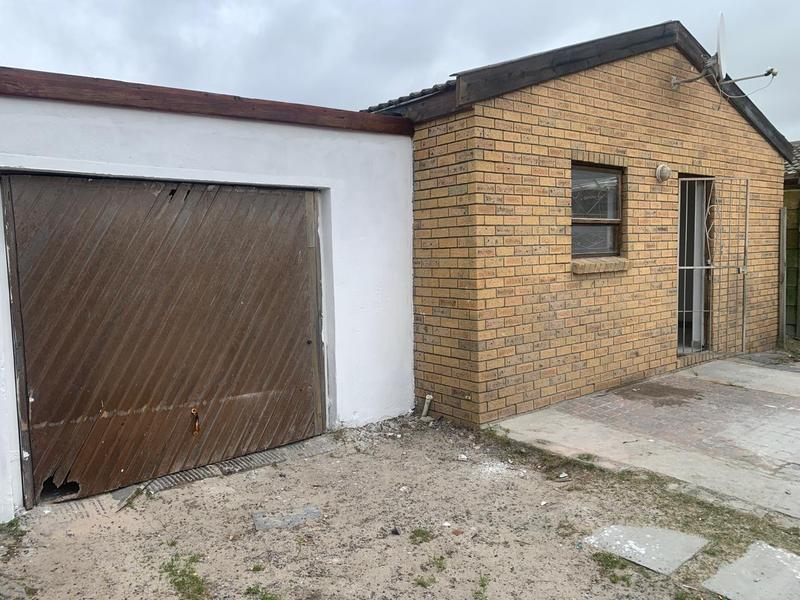 3 Bedroom Property for Sale in Strandfontein Western Cape